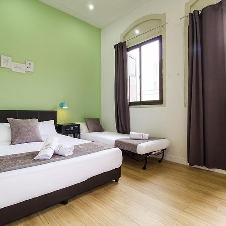 Q Loft Hotels@Geylang Singapore Exteriör bild